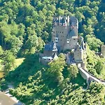 Fuer Bis Zu Fuenf Personen By Interhome Apartment *
