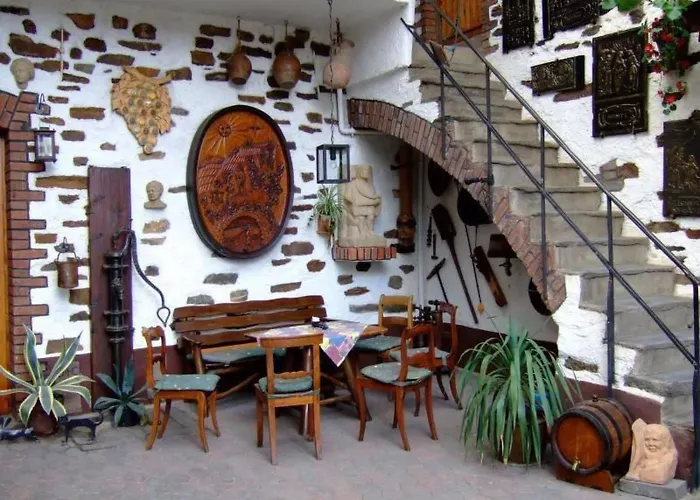 Appartement Fuer Bis Zu Fuenf Personen By Interhome