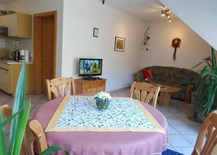 Fuer Bis Zu Fuenf Personen By Interhome Apartment