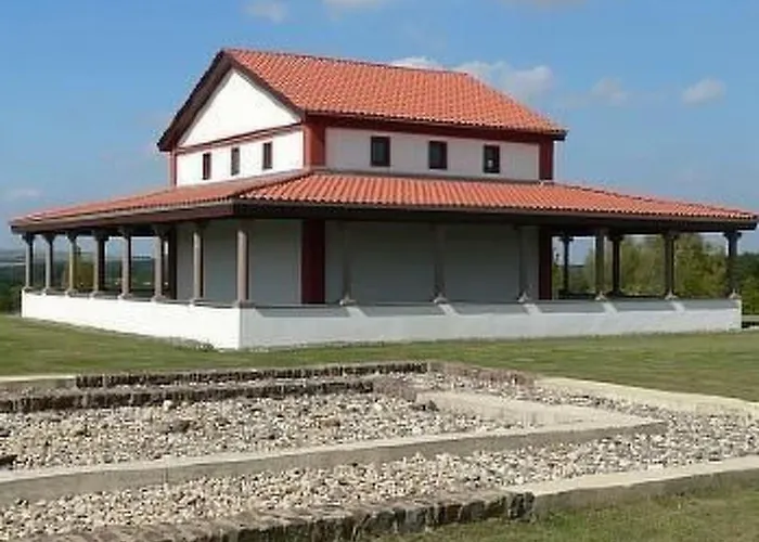 Fuer Bis Zu Fuenf Personen By Interhome Apartment *