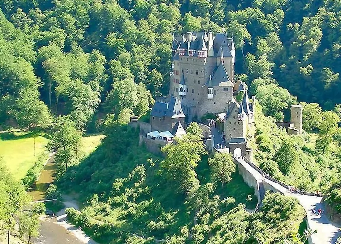 Fuer Bis Zu Fuenf Personen By Interhome Apartment *